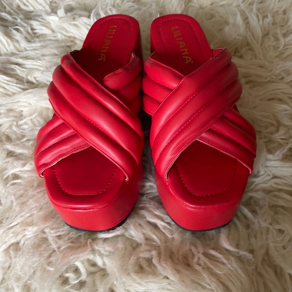 BRAND NEW Liliana Red Platform Sandals